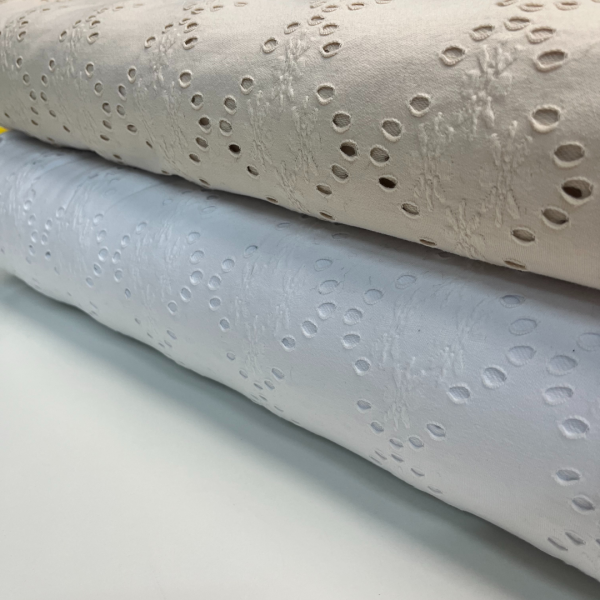 Stretch Broderie